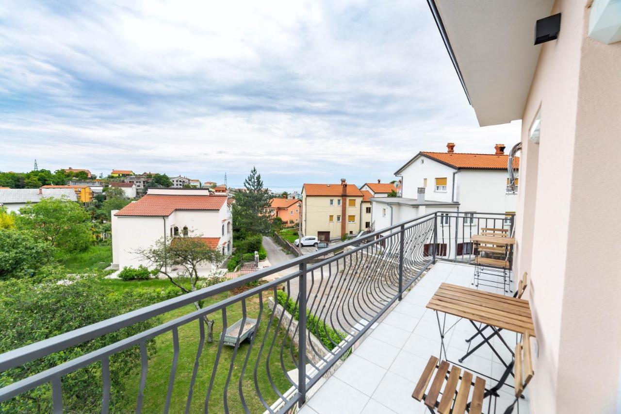 Apartments Raspolic Кастав Екстер'єр фото