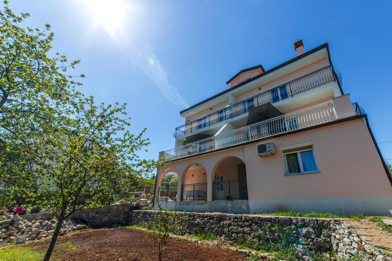 Apartments Raspolic Кастав Екстер'єр фото